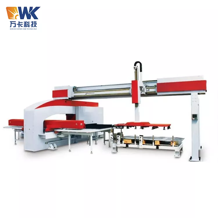 Automatyczna ładowarka laserowa 1560